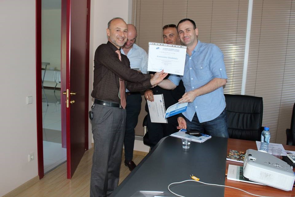 ფინანასთა მინისტრი ბიზნეს სექტორს შეხვდა